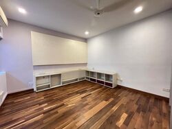 Townhouse Apartments (D9), Apartment #454494421